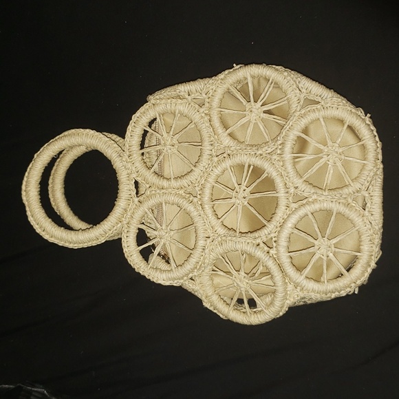 Source Unknown Handbags - NWOT- Woven Natural Color Handbag/ Purse. 11.5 x 8. Liner included.